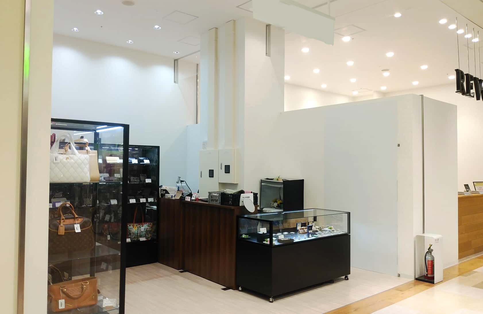 【ソコラ南行徳】1Fポップアップストア区画|物販・サービス業態に適したスペース