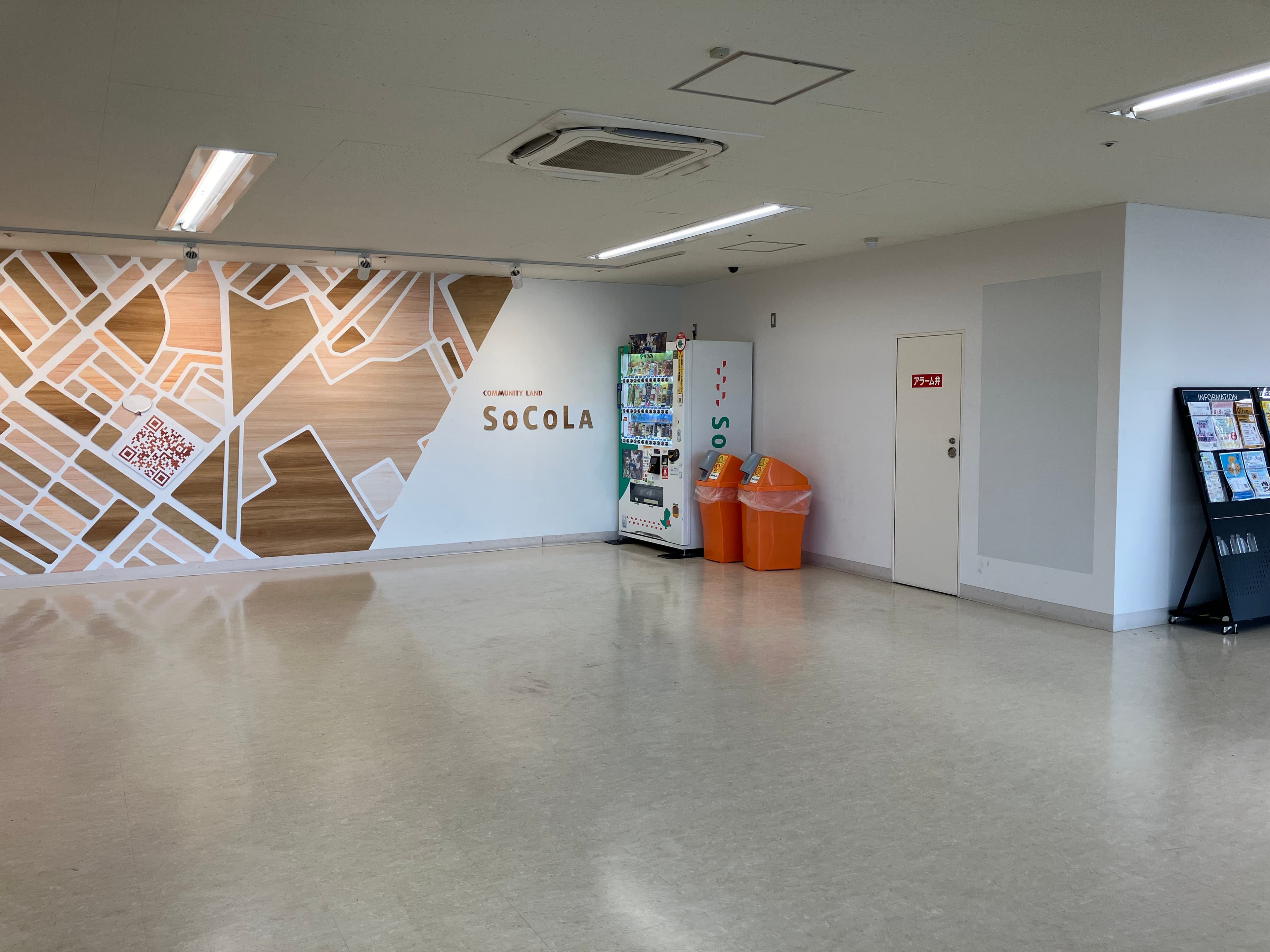 屋上駐車場エントランス・オートスロープ横 物販、食物販のポップアップストアや販促プロモーションに最適な催事イベントスペース2