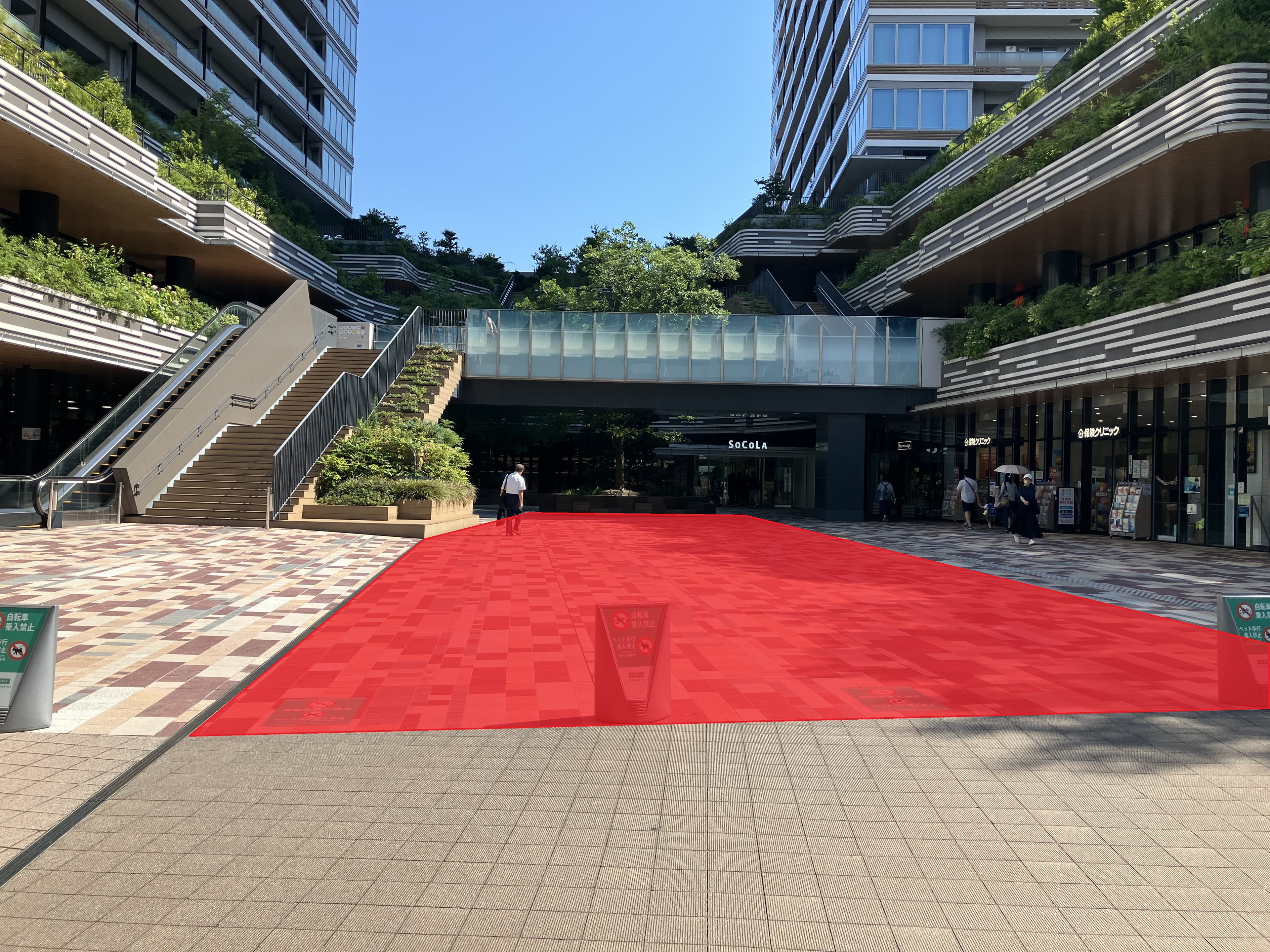 1階クロスコート広場 大型イベント・キッチンカー出店に最適な屋外催事イベントスペース