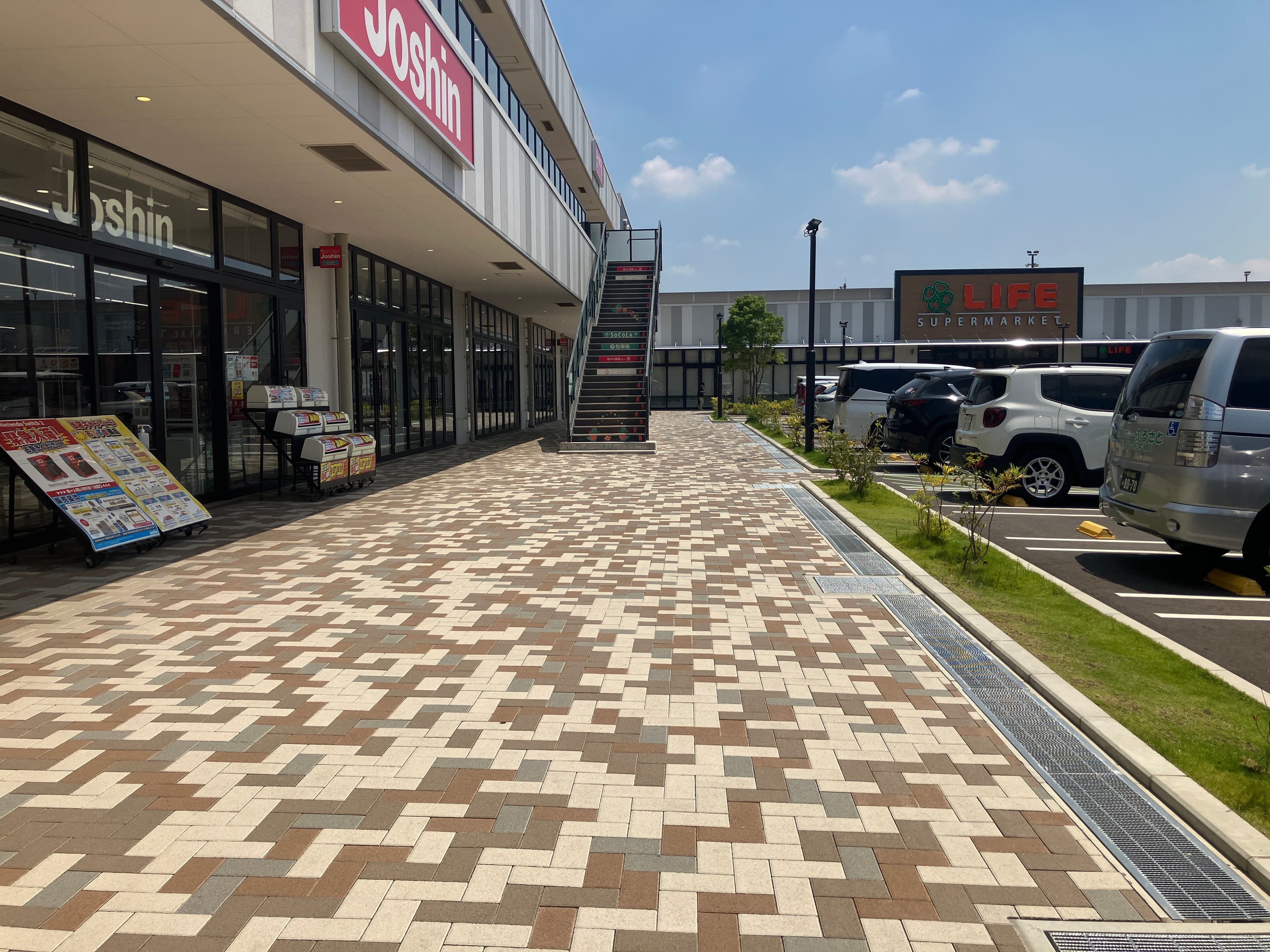 1階屋外(ジョーシン前) 販促プロモーションに最適な催事イベントスペース1